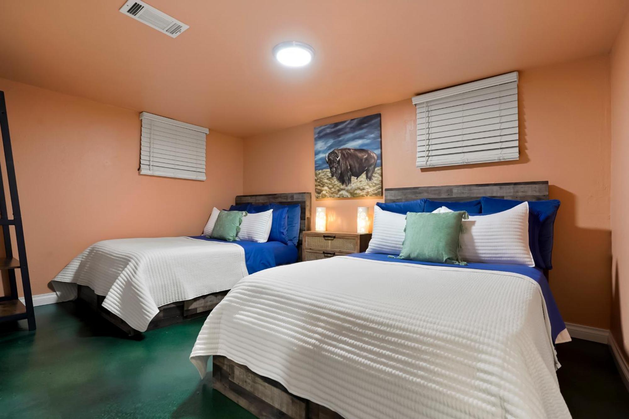 Сasa de vacaciones Unforgettable Hot Tub And Fire Pit And 4 Miles To Dt Denver